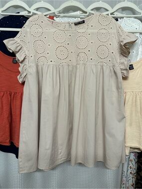 Eyelet Flutter Sleeve Blouse